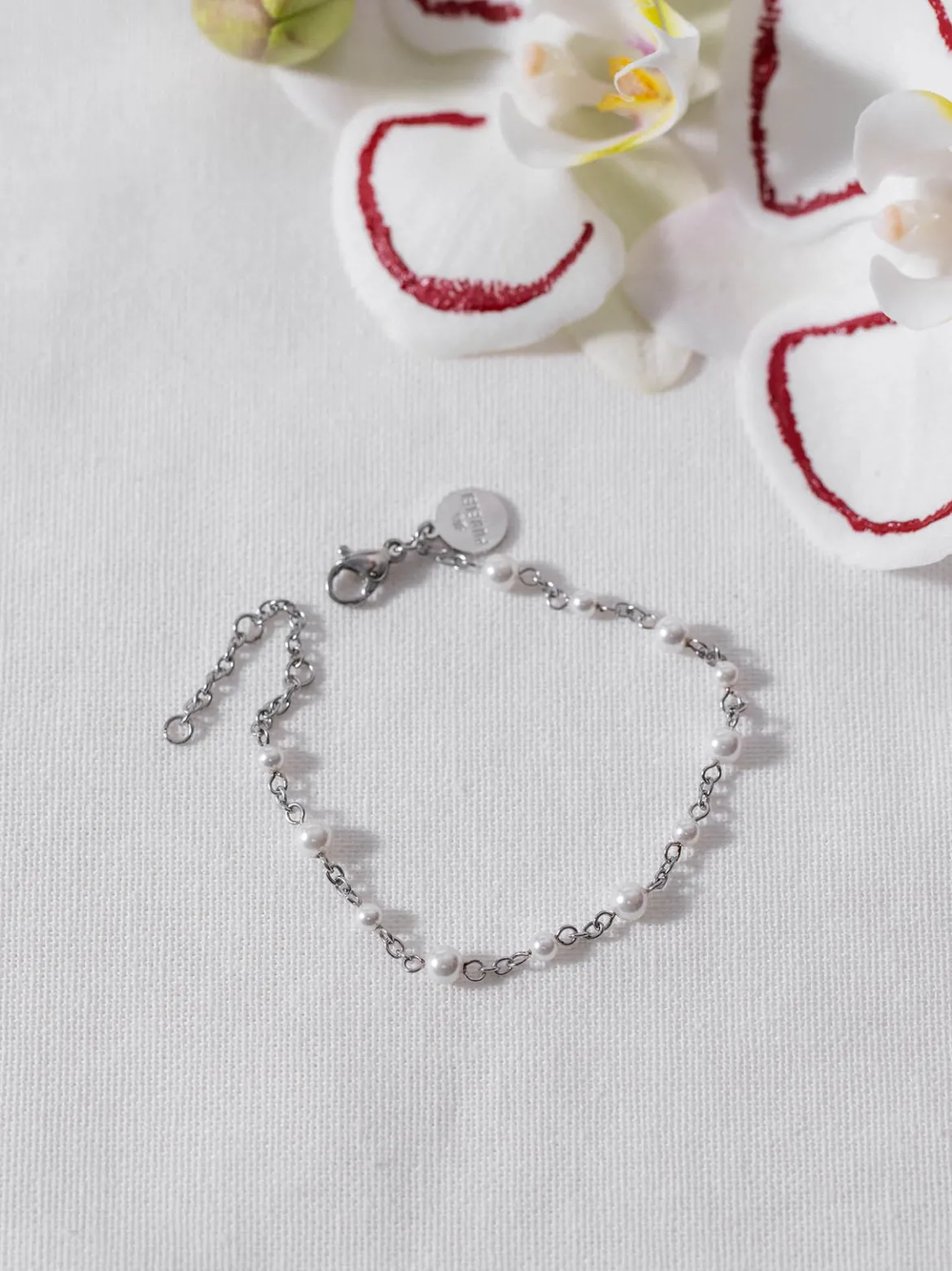 Adore Pearl Armband