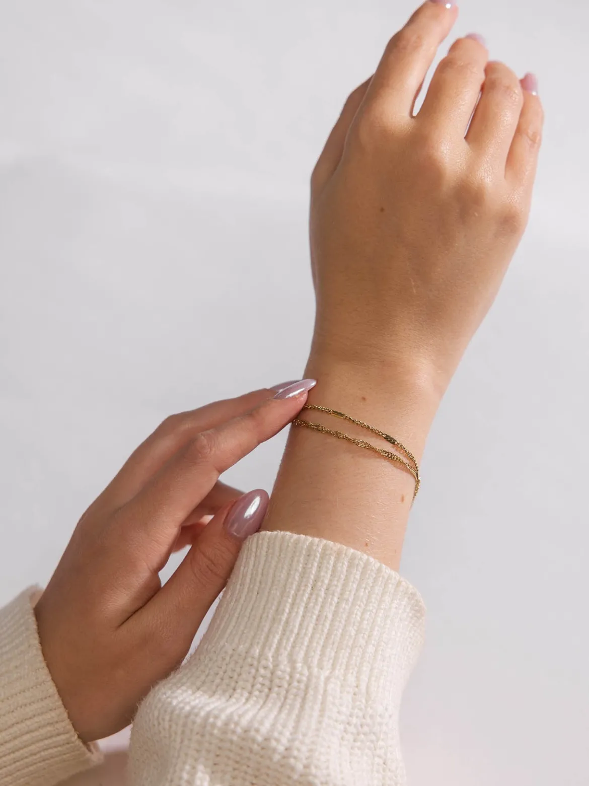 Authentic Armband