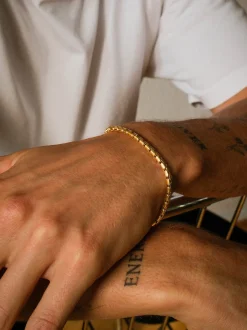 Bold Box Chain Armband