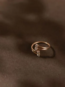 Create Moments Ring