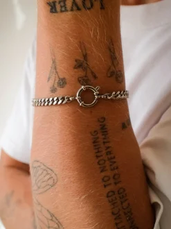 Curb Chain Charm Armband