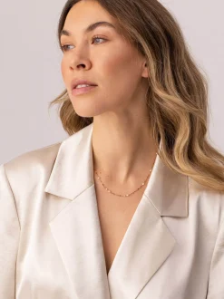 Delicate Pearl Kette