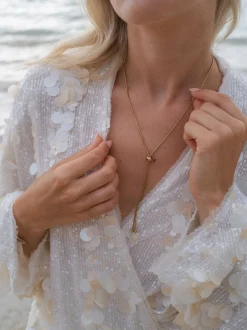 Embrace Beauty Kette