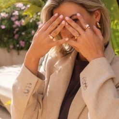 Embrace Ring