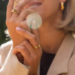 Embrace Ring