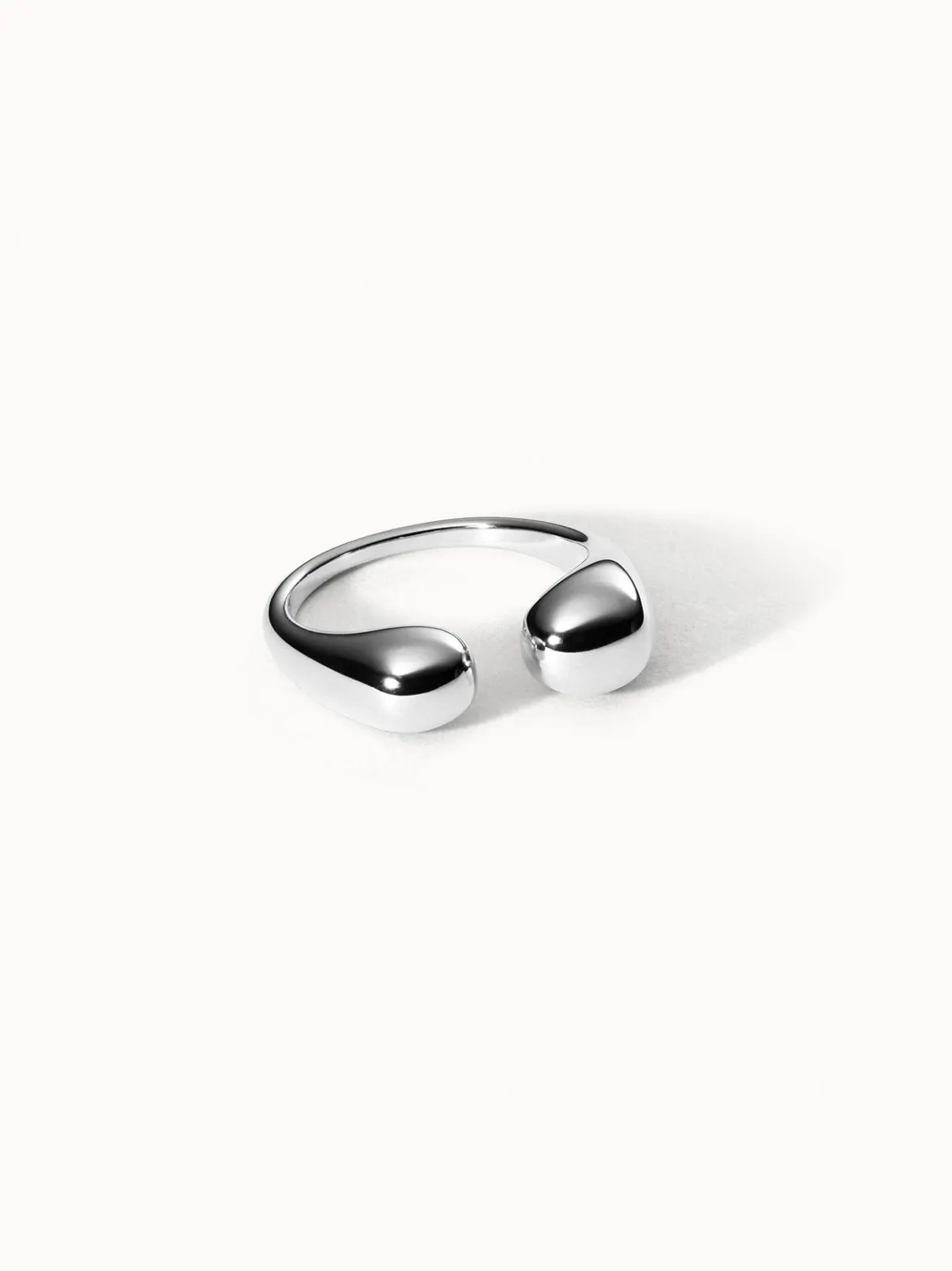 Embrace Ring