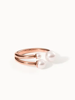 Finesse Ring