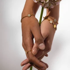 Flourish Armband