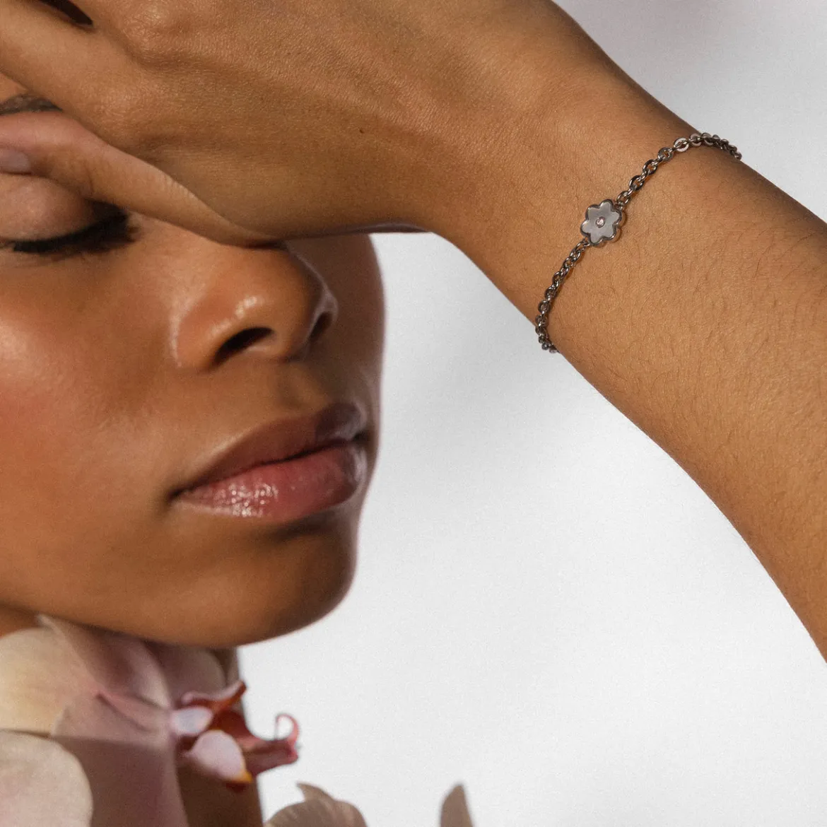 Flourish Armband