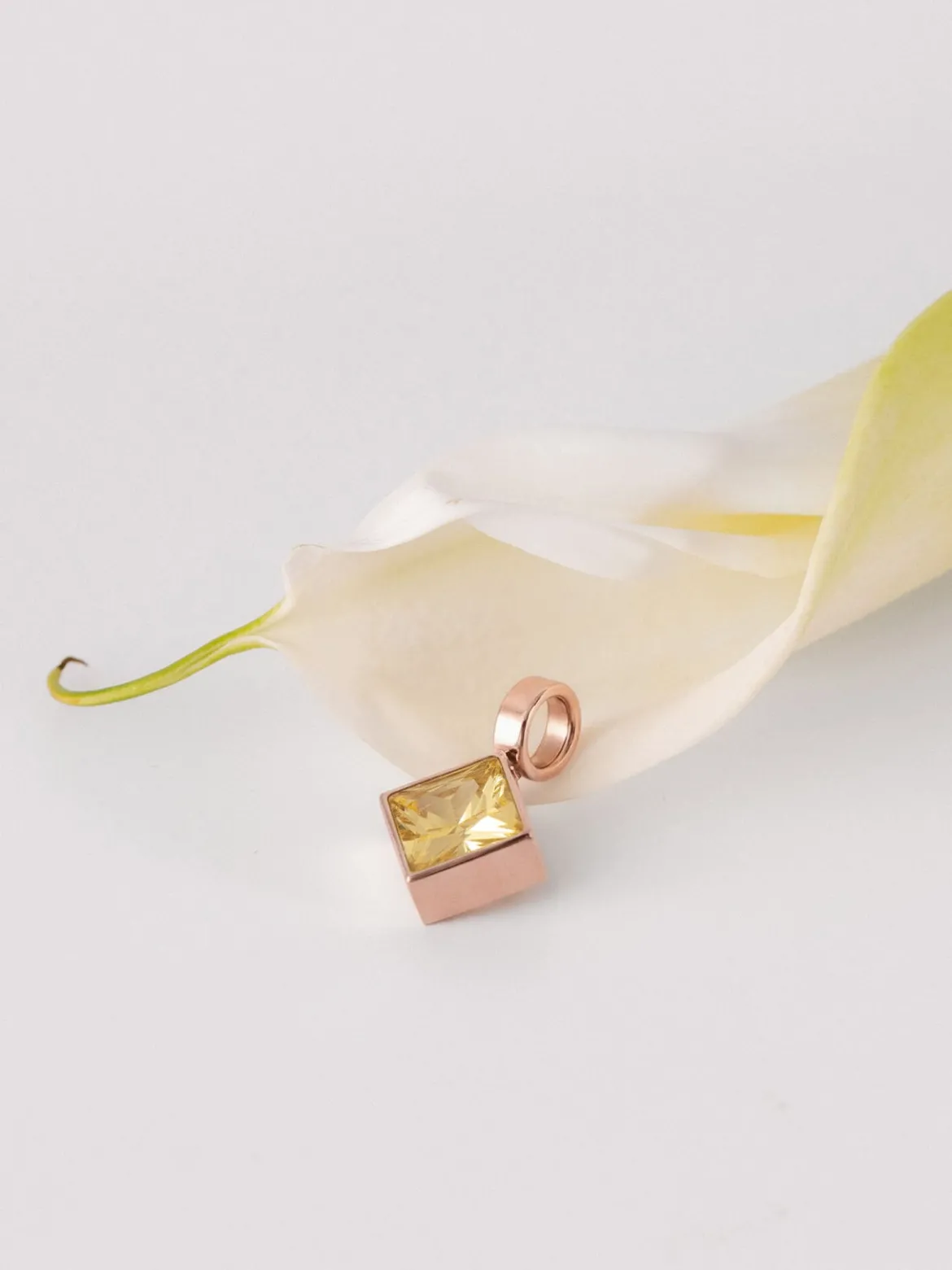 Honey Glow Charm