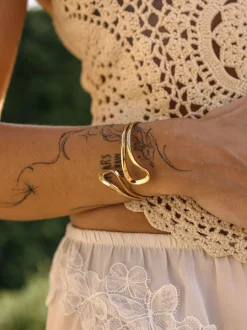 Journey Armcuff