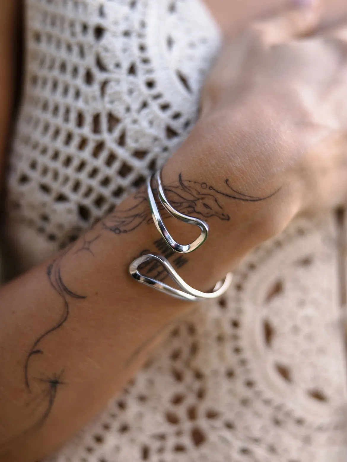 Journey Armcuff
