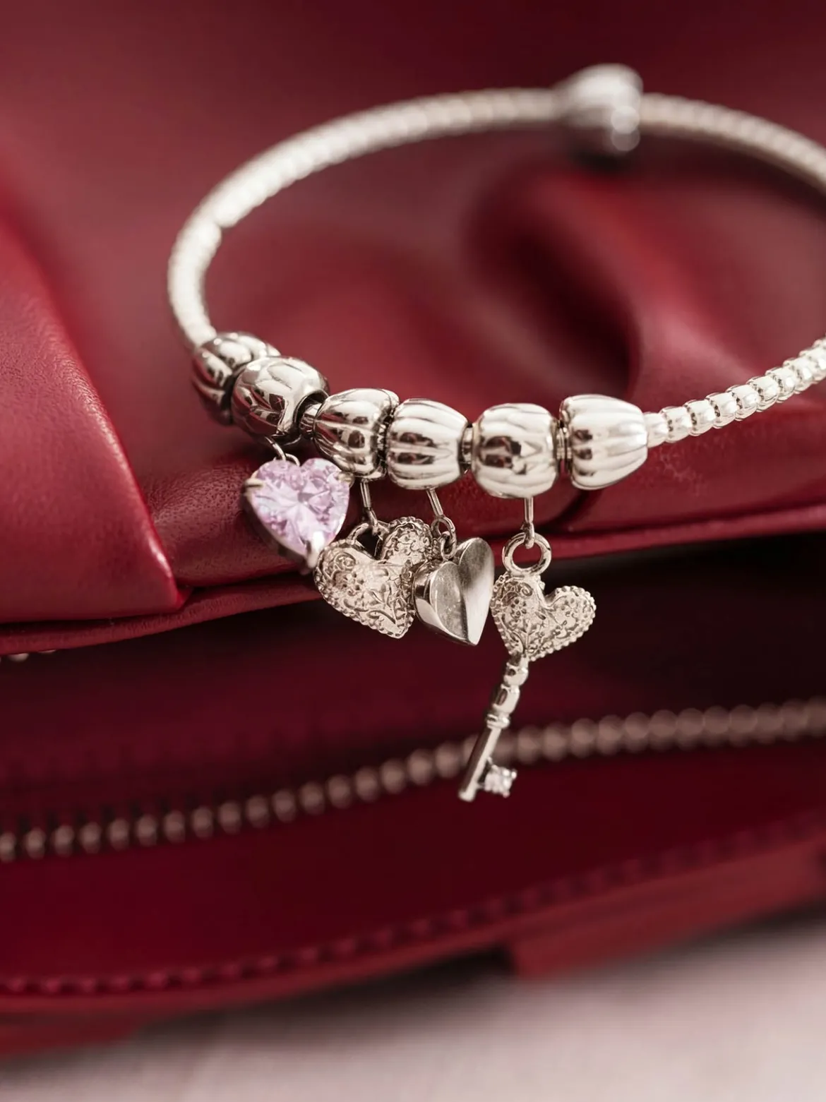 LEI Vintage Herz Charm