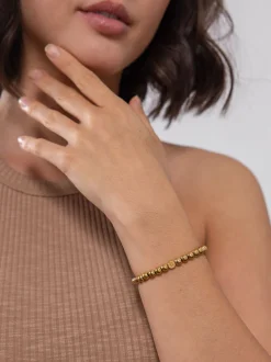 Letter R Armband