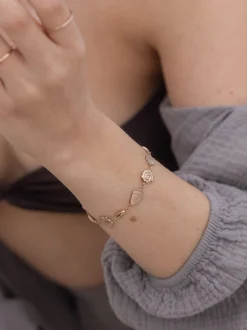 Ocean Whisper Armband
