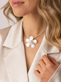 Pearly Flower Charm