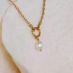 Shimmering Charm