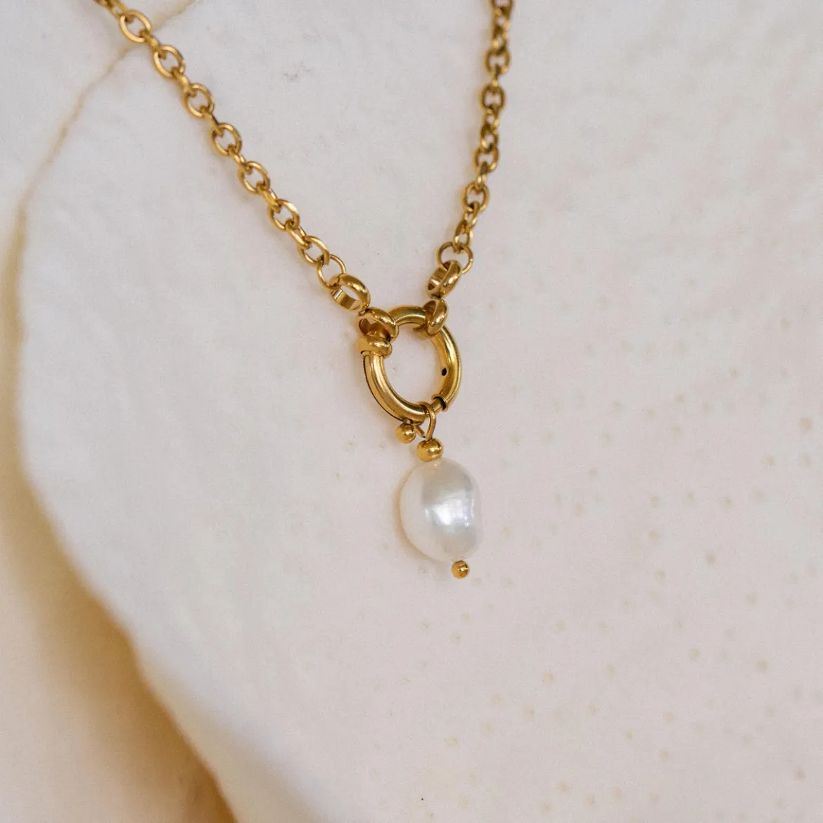 Shimmering Charm