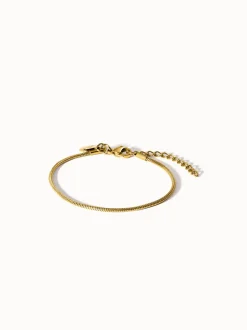 Sleek Armband