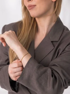 Sleek Armband