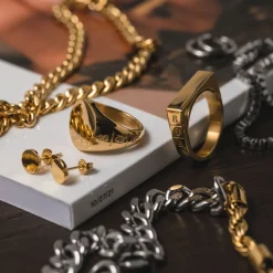 Square Ring