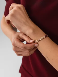 Vintage Love Armcuff