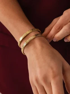 Vintage Love Armcuff
